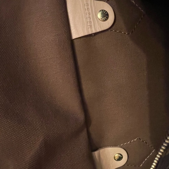 Authentic Louis Vuitton Monogram Speedy 30 - Picture 9 of 10